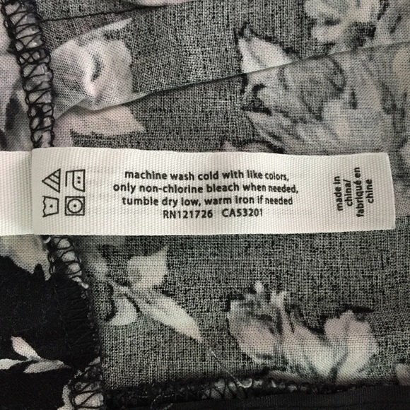 Bethany Mota Black Floral Skirt - Picture 5 of 6